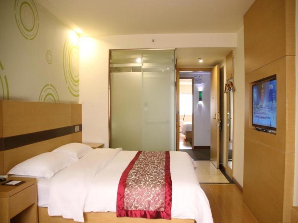 Greentree Inn Zhejiang Ningbo South Railway Station Express Hotel Dış mekan fotoğraf