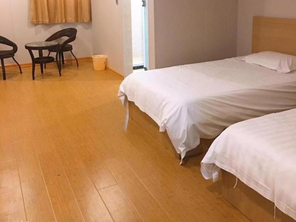 Greentree Inn Zhejiang Ningbo South Railway Station Express Hotel Dış mekan fotoğraf
