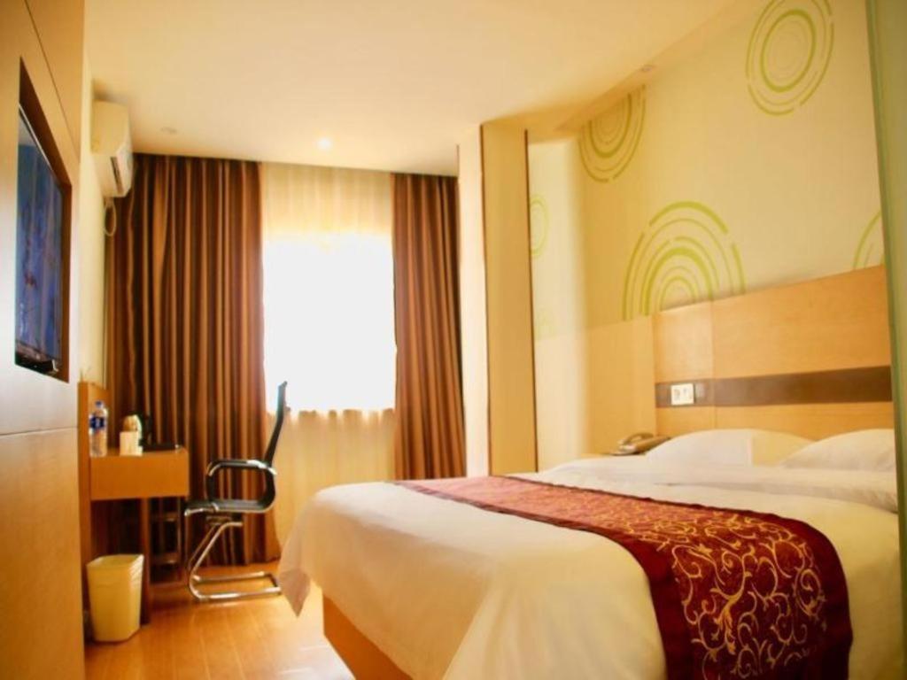 Greentree Inn Zhejiang Ningbo South Railway Station Express Hotel Dış mekan fotoğraf