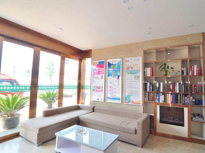 Greentree Inn Zhejiang Ningbo South Railway Station Express Hotel Dış mekan fotoğraf