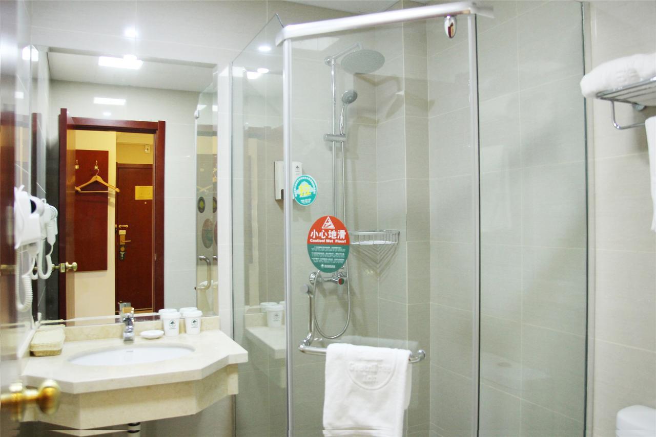 Greentree Inn Zhejiang Ningbo South Railway Station Express Hotel Dış mekan fotoğraf