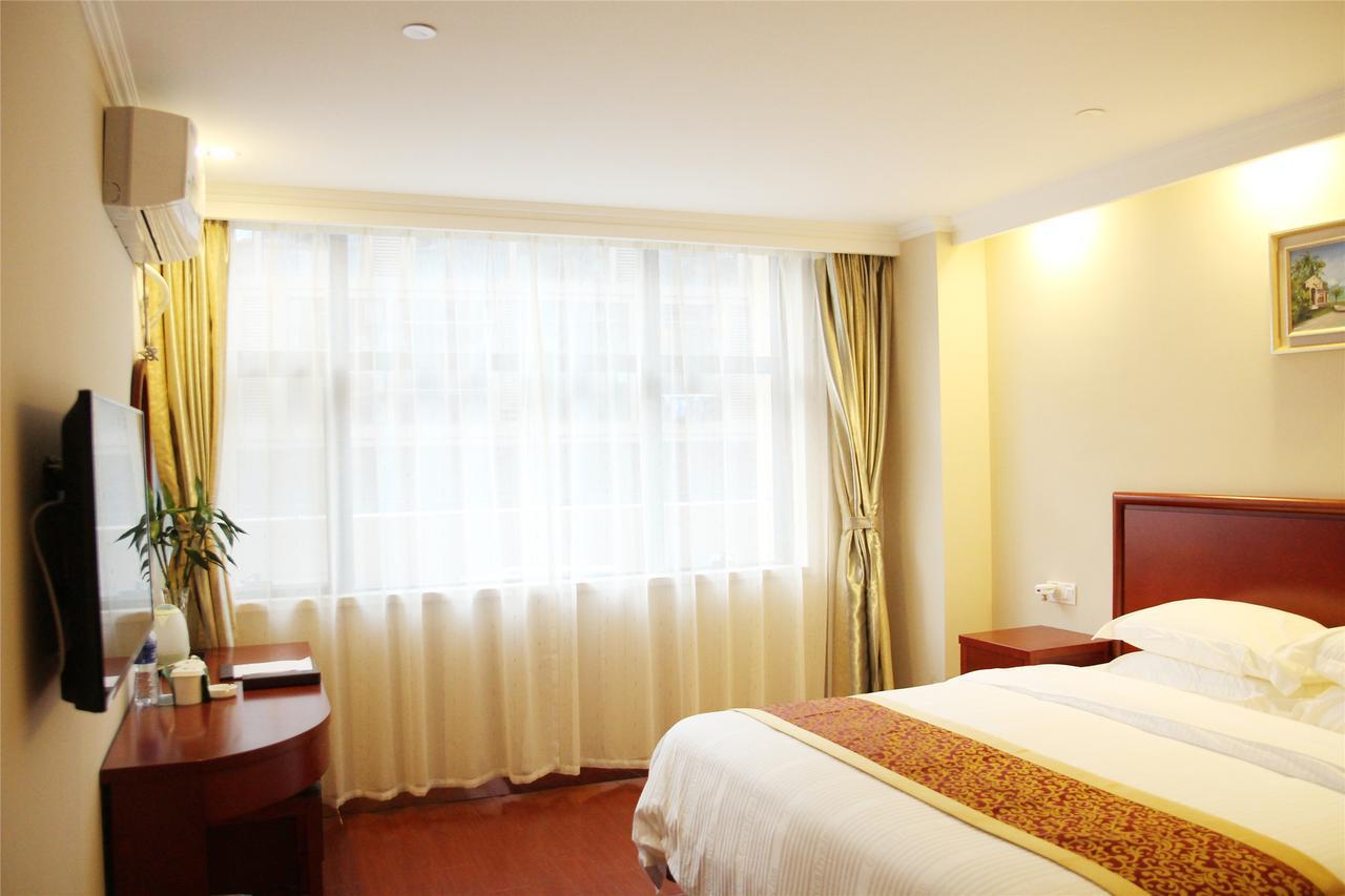 Greentree Inn Zhejiang Ningbo South Railway Station Express Hotel Dış mekan fotoğraf