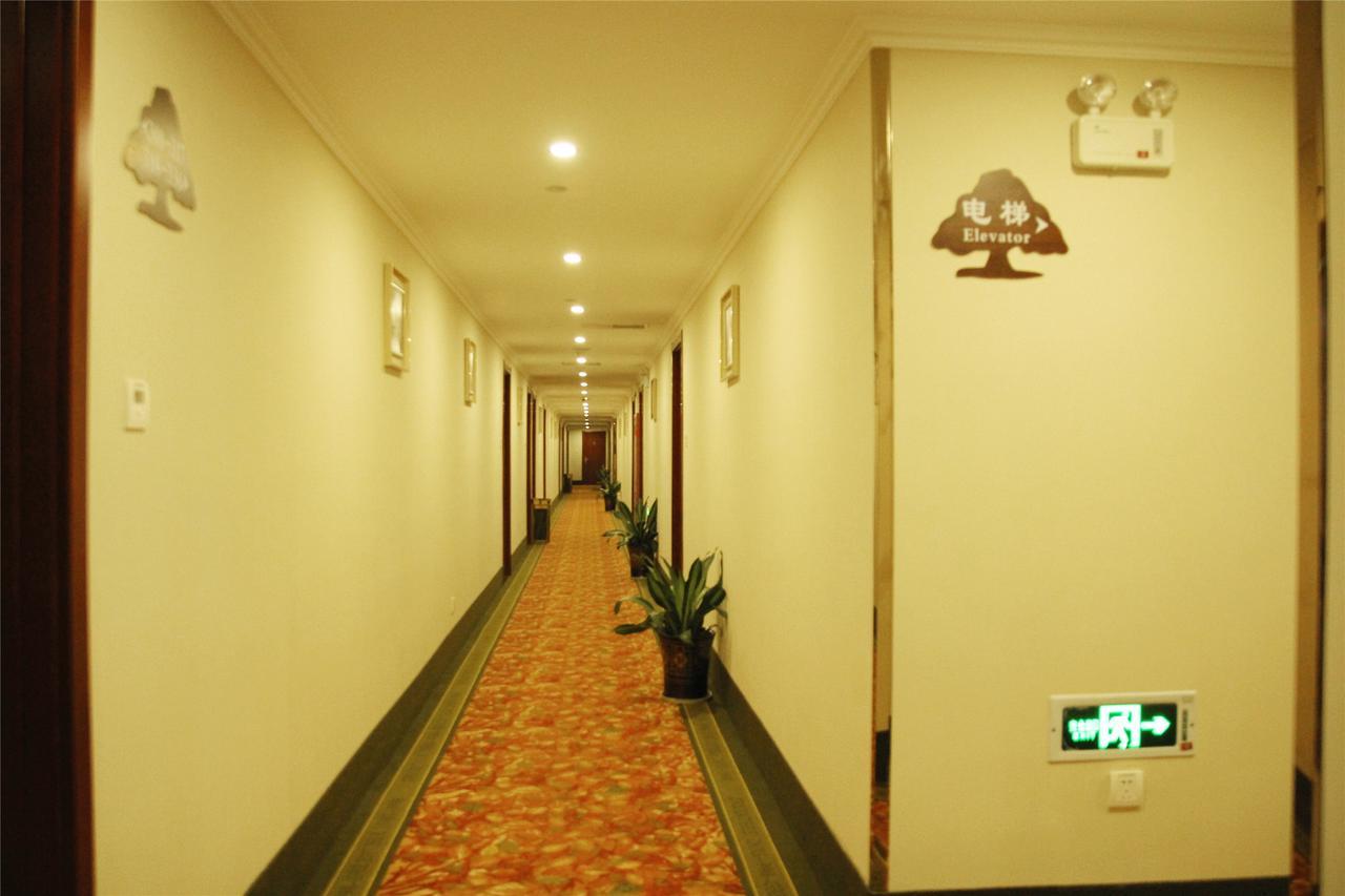 Greentree Inn Zhejiang Ningbo South Railway Station Express Hotel Dış mekan fotoğraf