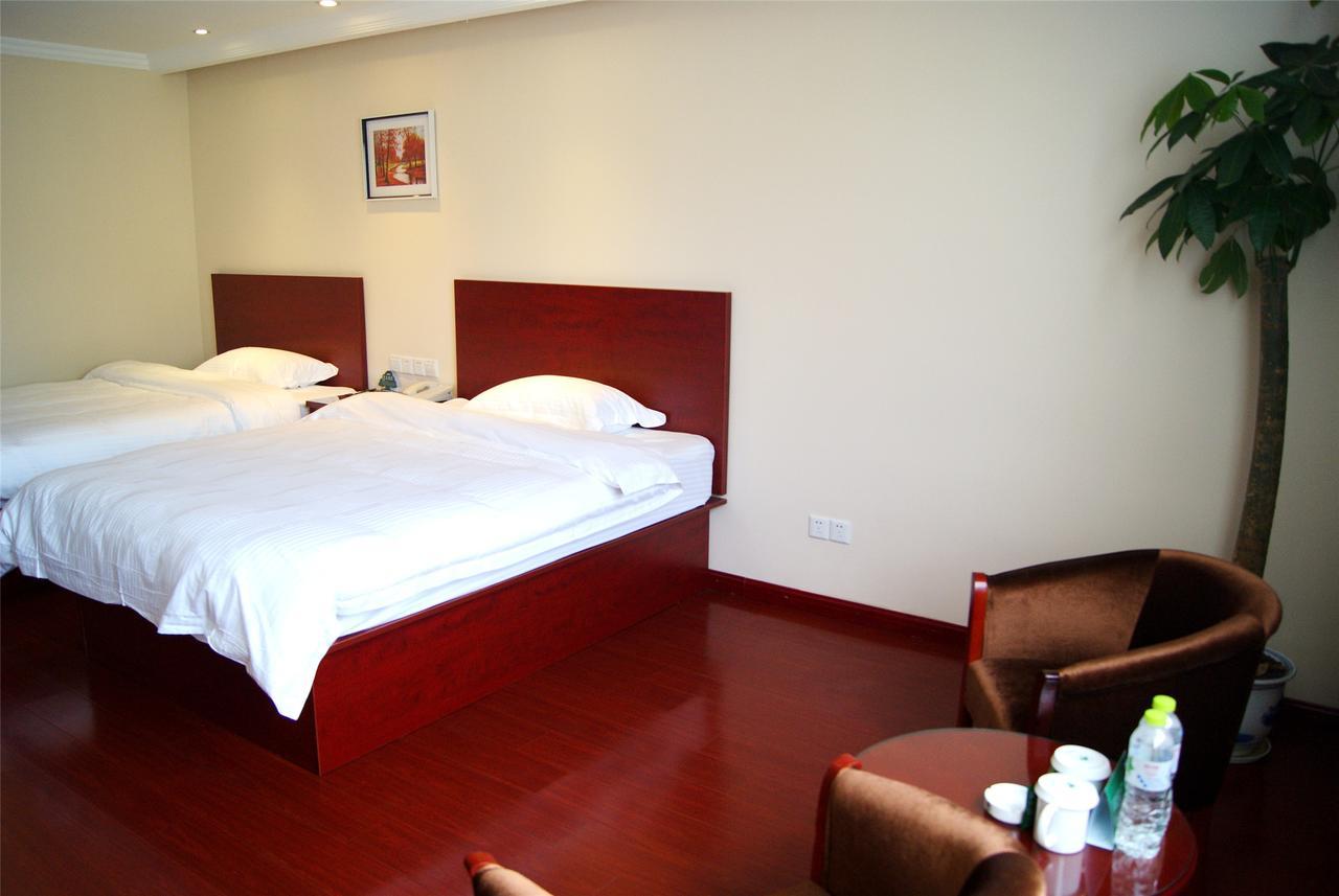 Greentree Inn Zhejiang Ningbo South Railway Station Express Hotel Dış mekan fotoğraf
