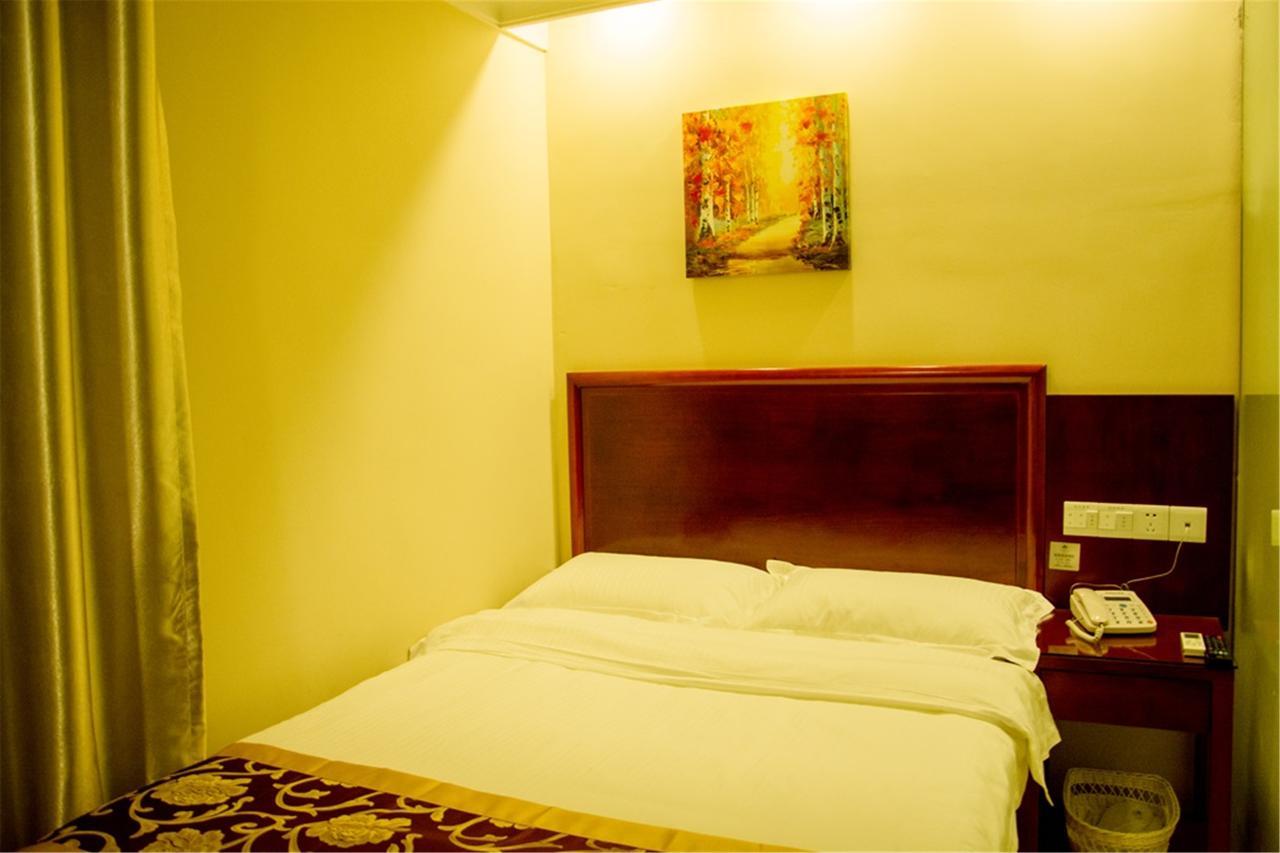 Greentree Inn Zhejiang Ningbo South Railway Station Express Hotel Dış mekan fotoğraf