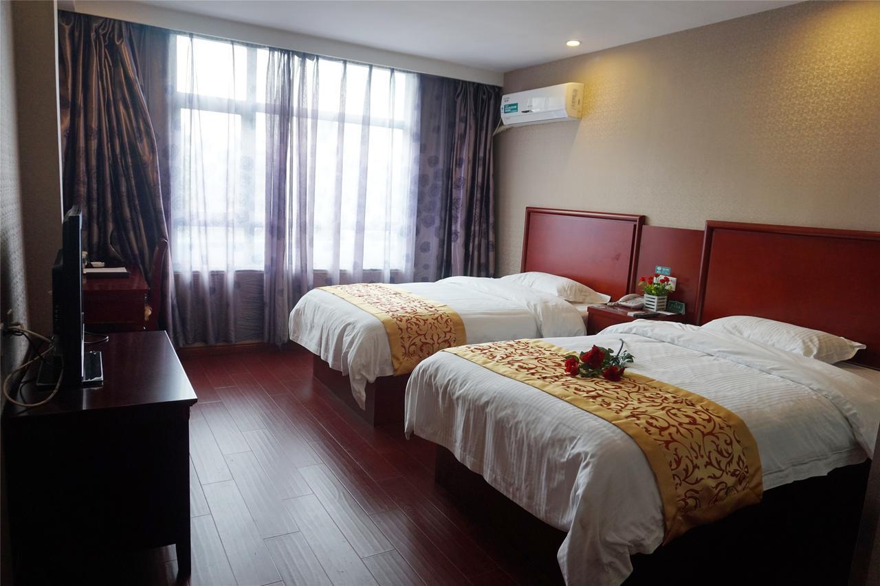 Greentree Inn Zhejiang Ningbo South Railway Station Express Hotel Dış mekan fotoğraf