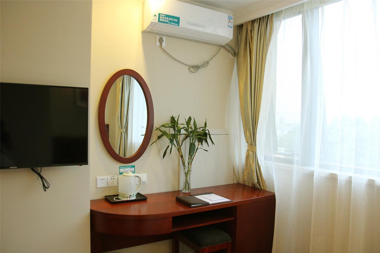 Greentree Inn Zhejiang Ningbo South Railway Station Express Hotel Dış mekan fotoğraf