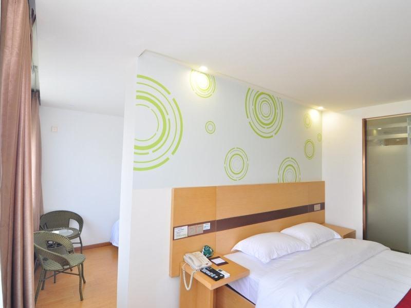 Greentree Inn Zhejiang Ningbo South Railway Station Express Hotel Dış mekan fotoğraf